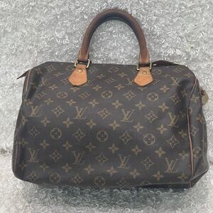Louis Vuitton Vuitton Monogram Speedy